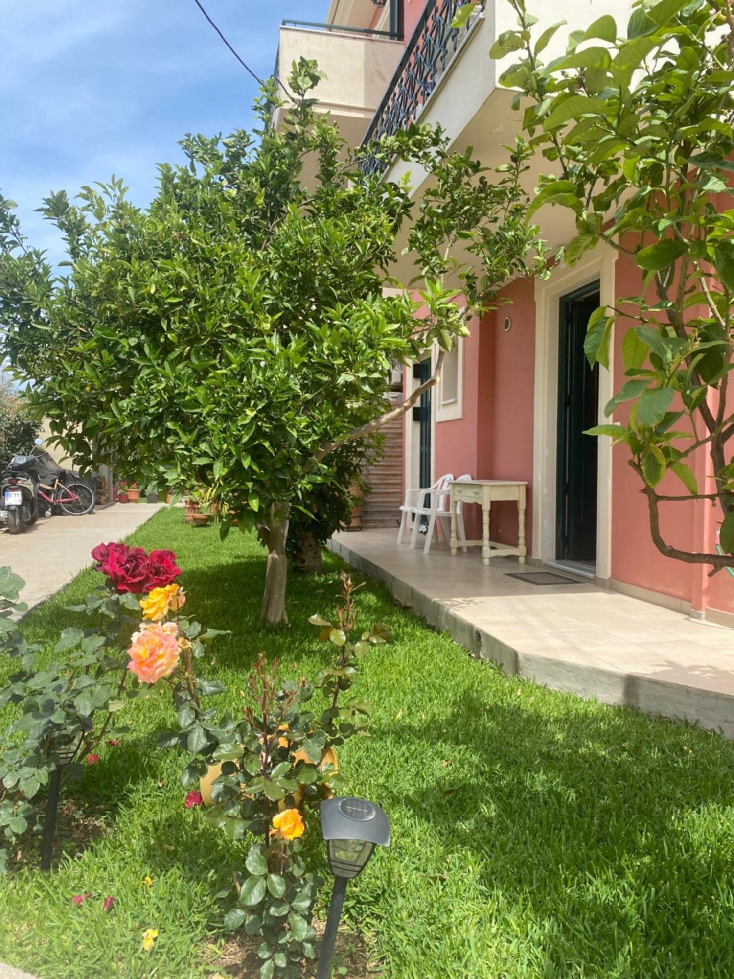 Lividio Apartment Lefkada City Luaran gambar